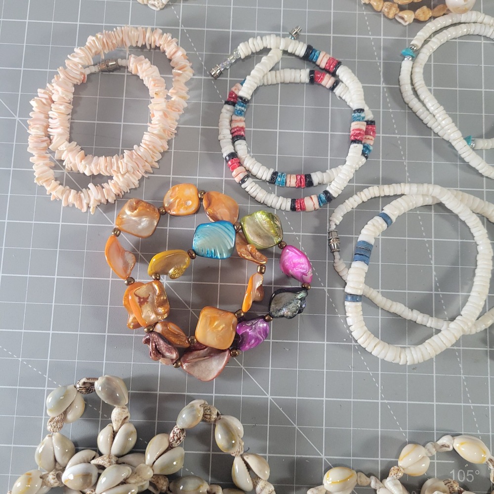 Vintage Beach Shell Jewelry Lot Cowrie Puka Mother of Pearl Boho Coast Over 1 lb - Picture 2 of 11